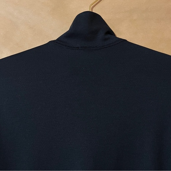 Vintage Patagonia Capilene Quarter Zip Neck Pullover BaseLayer Black Size M - Picture 9 of 9